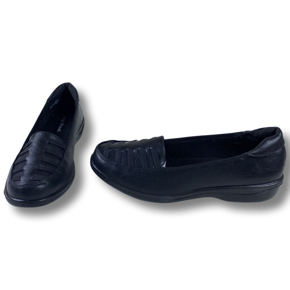 New in Box Easy Street Genesis Loafers in Black Burnish Size 8.5